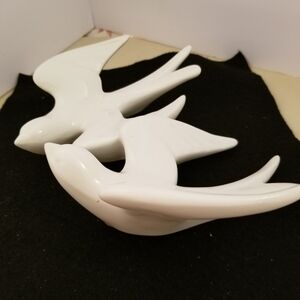 Unk White Ceramic Bird Figurines